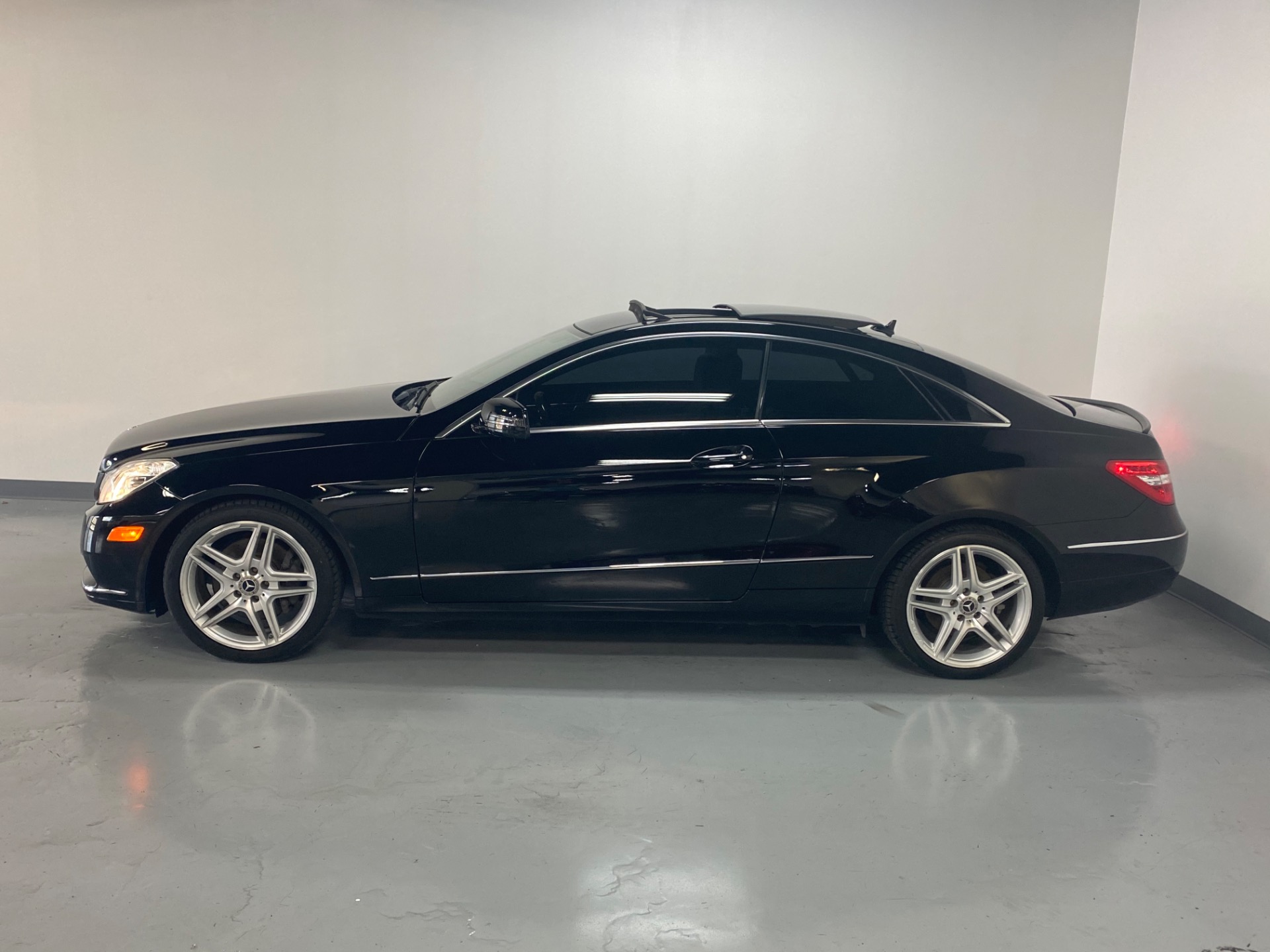 Used 13 Black Mercedes Benz E Class 50 Coupe Awd E 350 4matic For Sale Sold Prime Motorz Stock 2874