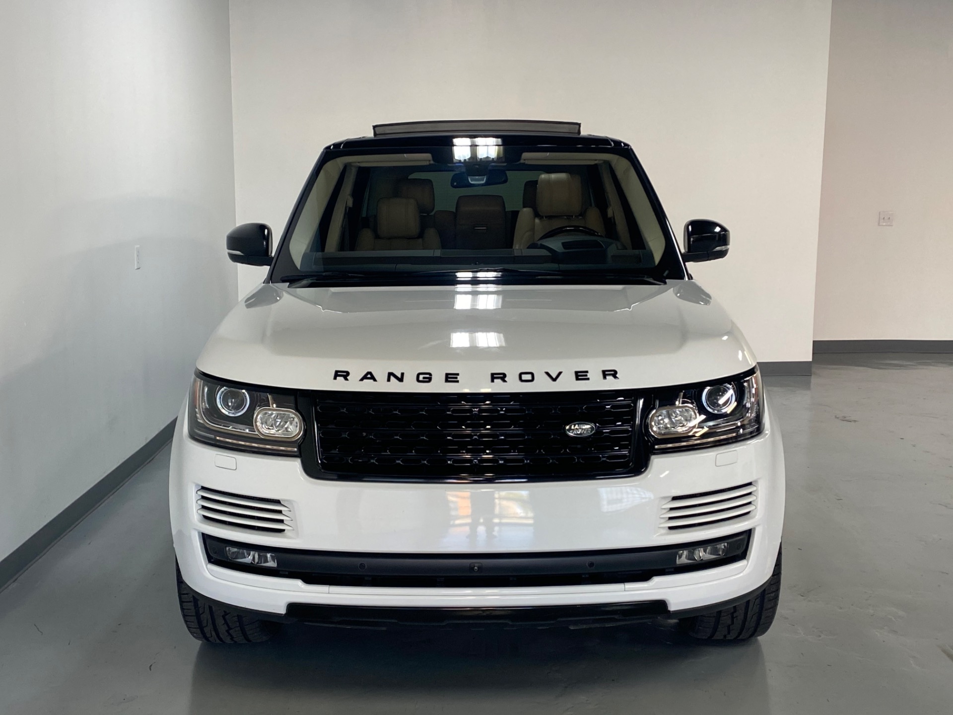 Used 2016 Fuji White Land Rover Range Rover V8 S/C LONG WHEEL BASE awd ...