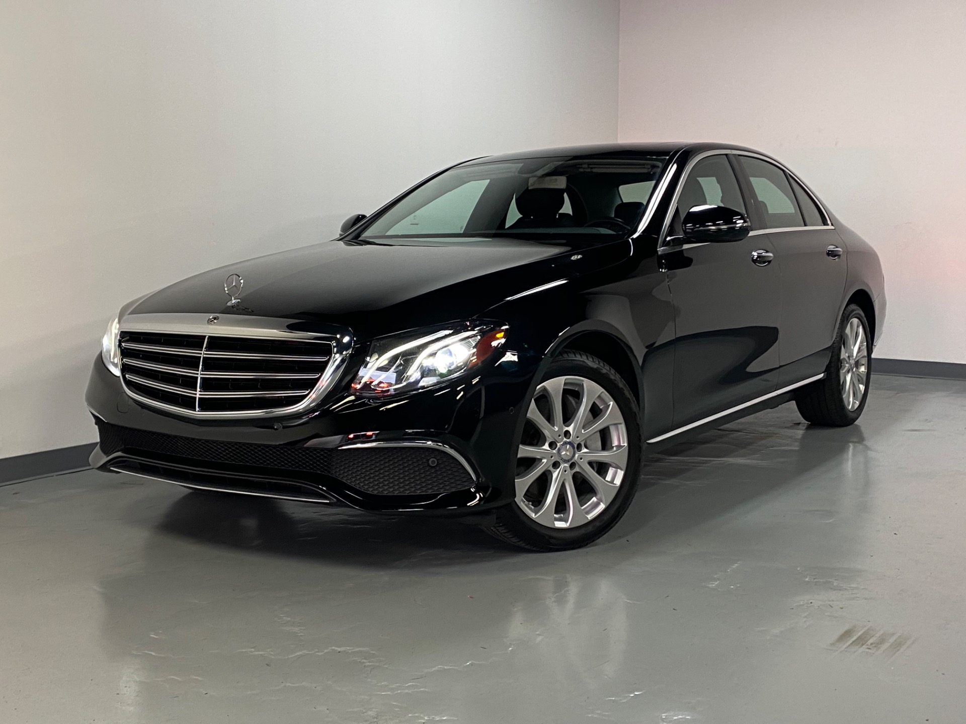 Used 17 Obsidian Black Metallic Mercedes Benz E Class 00 Awd E 300 4matic For Sale Sold Prime Motorz Stock 2974 Used 17 Obsidian Black Metallic Mercedes Benz E Class 00 Awd E 300 4matic For Sale Sold Prime Motorz Stock 2974