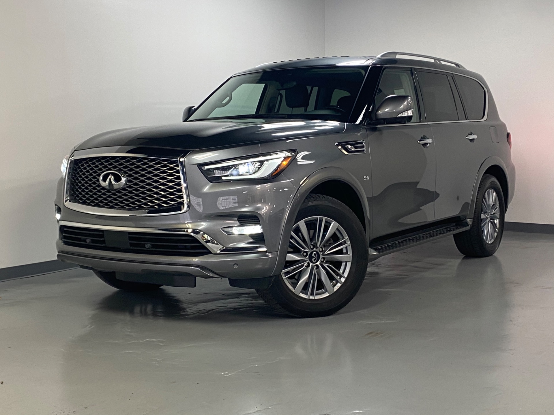Infinity。°★ 2023 Infiniti QX80, Luxe | JN8AZ2AE5P9305584 | Bid History