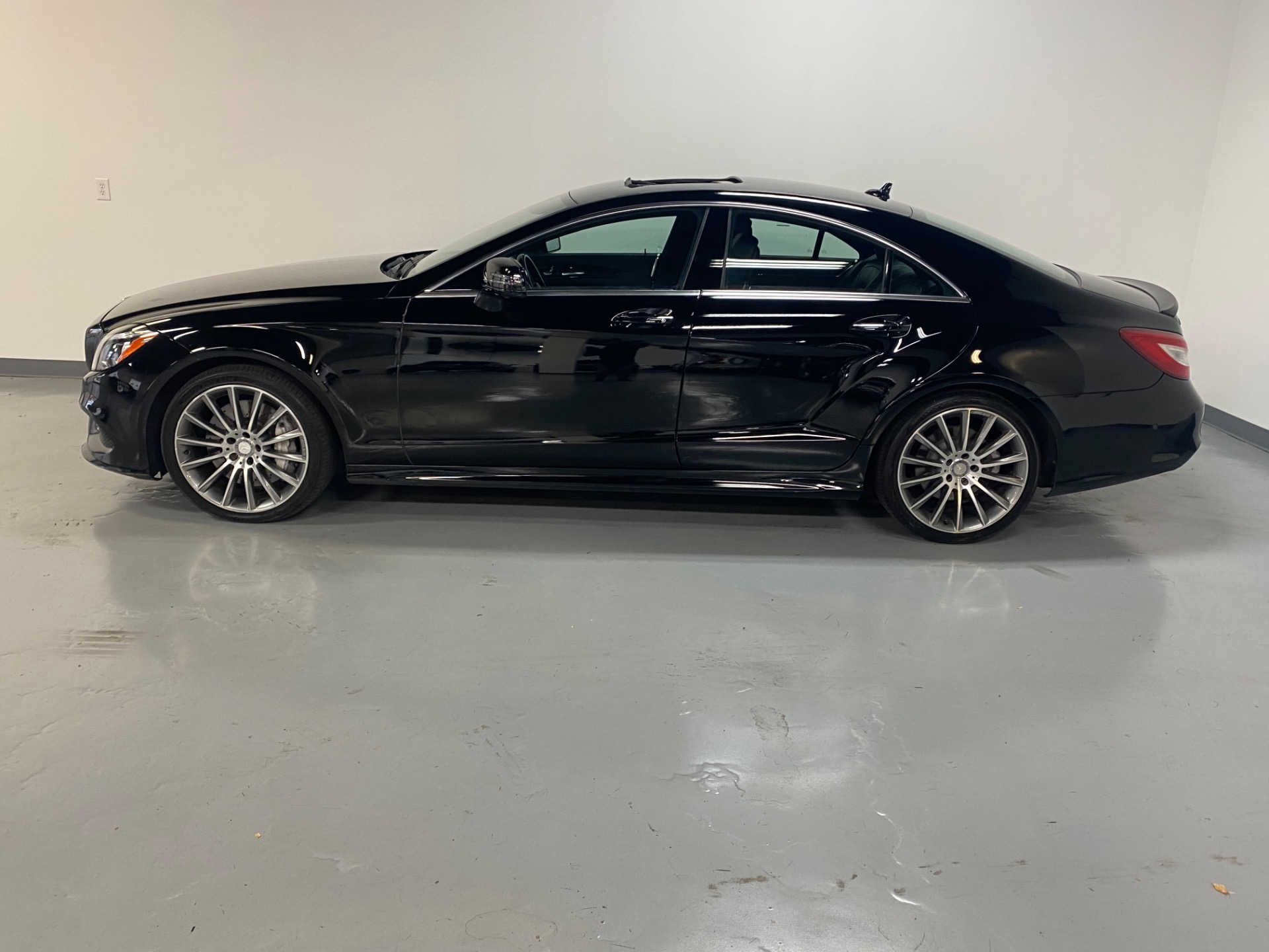 Used 2016 Jet Black Mercedes-Benz CLS550 4MATIC CLS 550 4MATIC For Sale ...