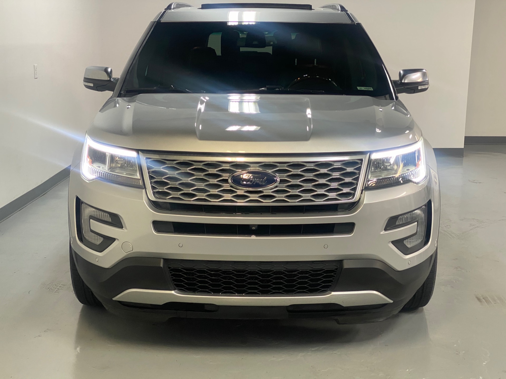 Used 16 Ingot Silver Ford Explorer Platinum Ecoboost 4wd Platinum For Sale Sold Prime Motorz Stock 3068 Used 16 Ingot Silver Ford Explorer Platinum Ecoboost 4wd Platinum For Sale Sold Prime Motorz Stock 3068