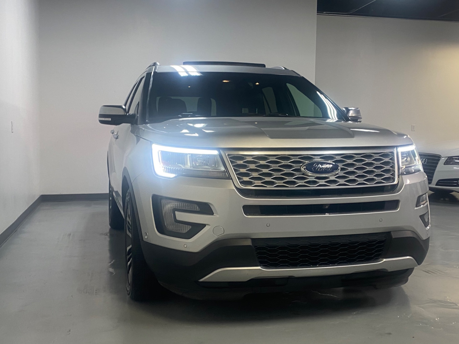 Used 16 Ingot Silver Ford Explorer Platinum Ecoboost 4wd Platinum For Sale Sold Prime Motorz Stock 3068 Used 16 Ingot Silver Ford Explorer Platinum Ecoboost 4wd Platinum For Sale Sold Prime Motorz Stock 3068