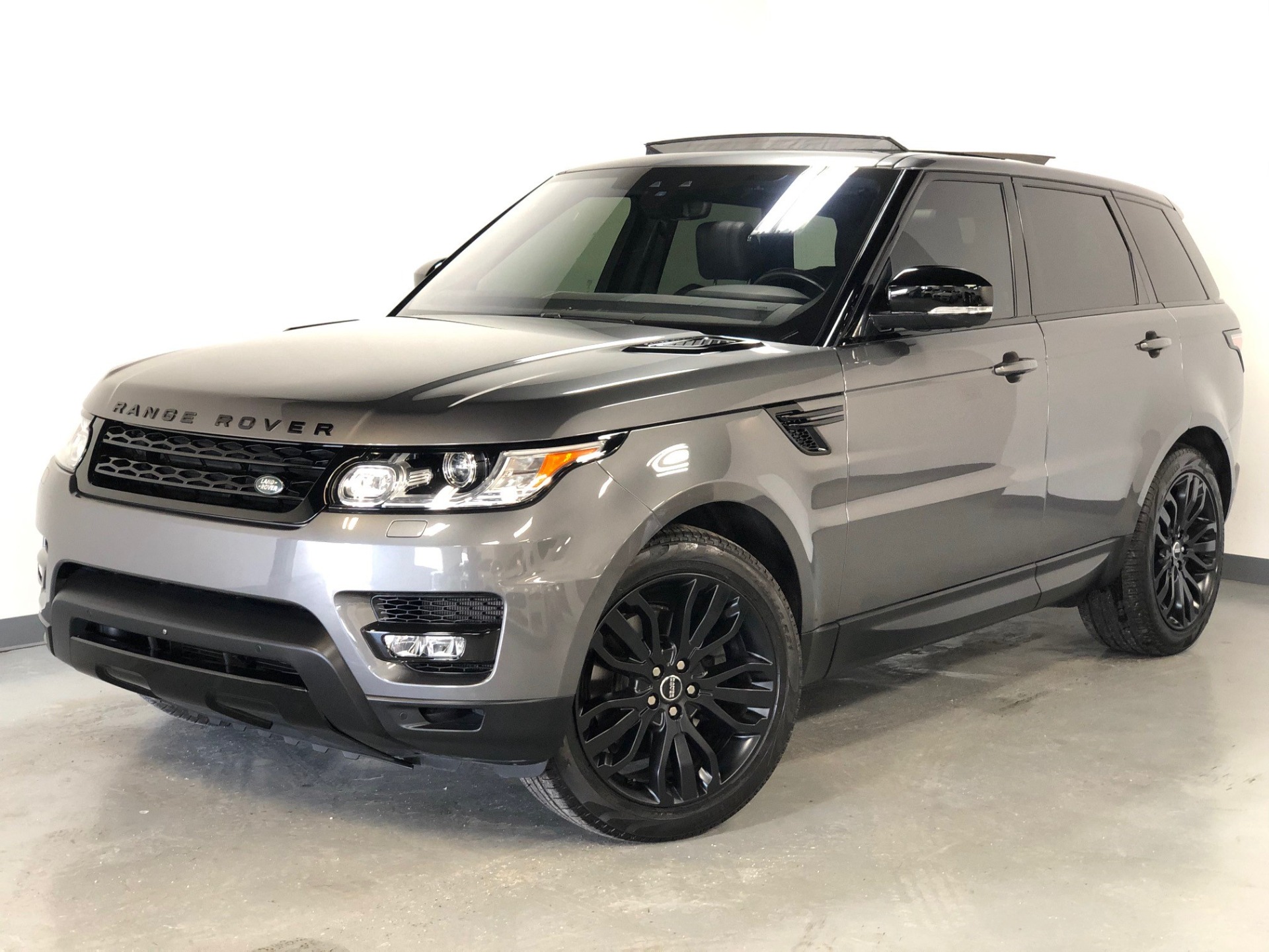 Used 2017 Corris Grey Metallic Land Rover Range Rover Sport HSE