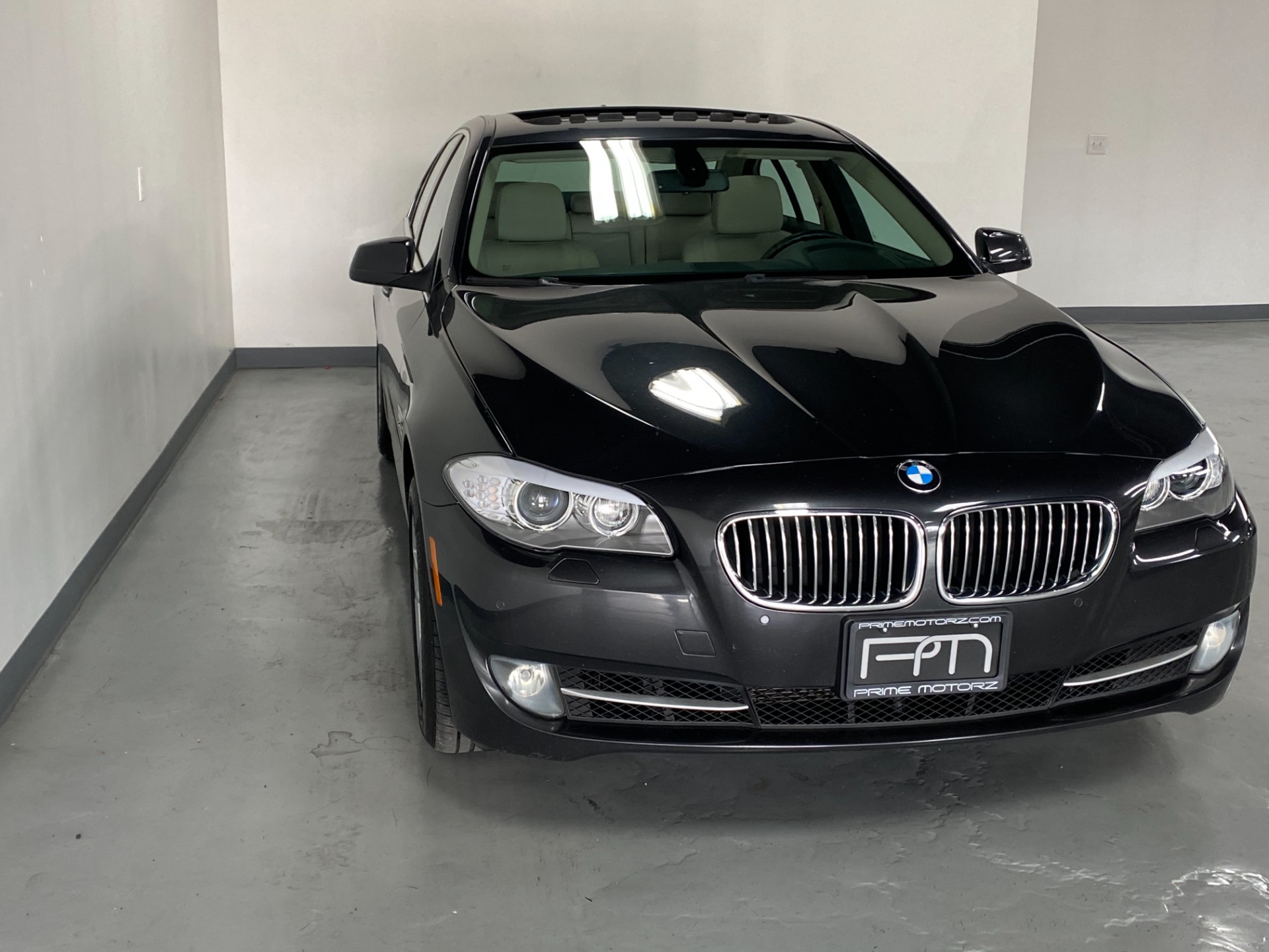 Used 2012 Space Gray Metallic BMW 5 Series 528i x-drive awd 528i