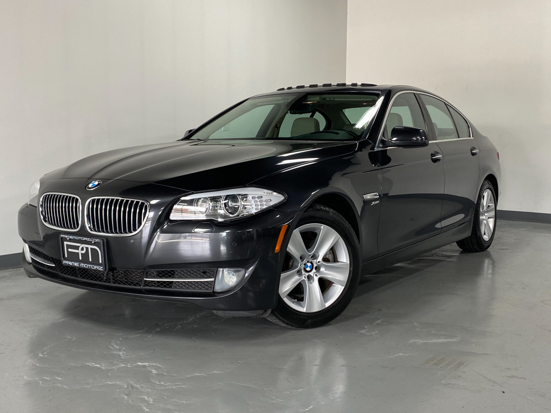 Used 2012 Space Gray Metallic BMW 5 Series 528i x-drive awd 528i