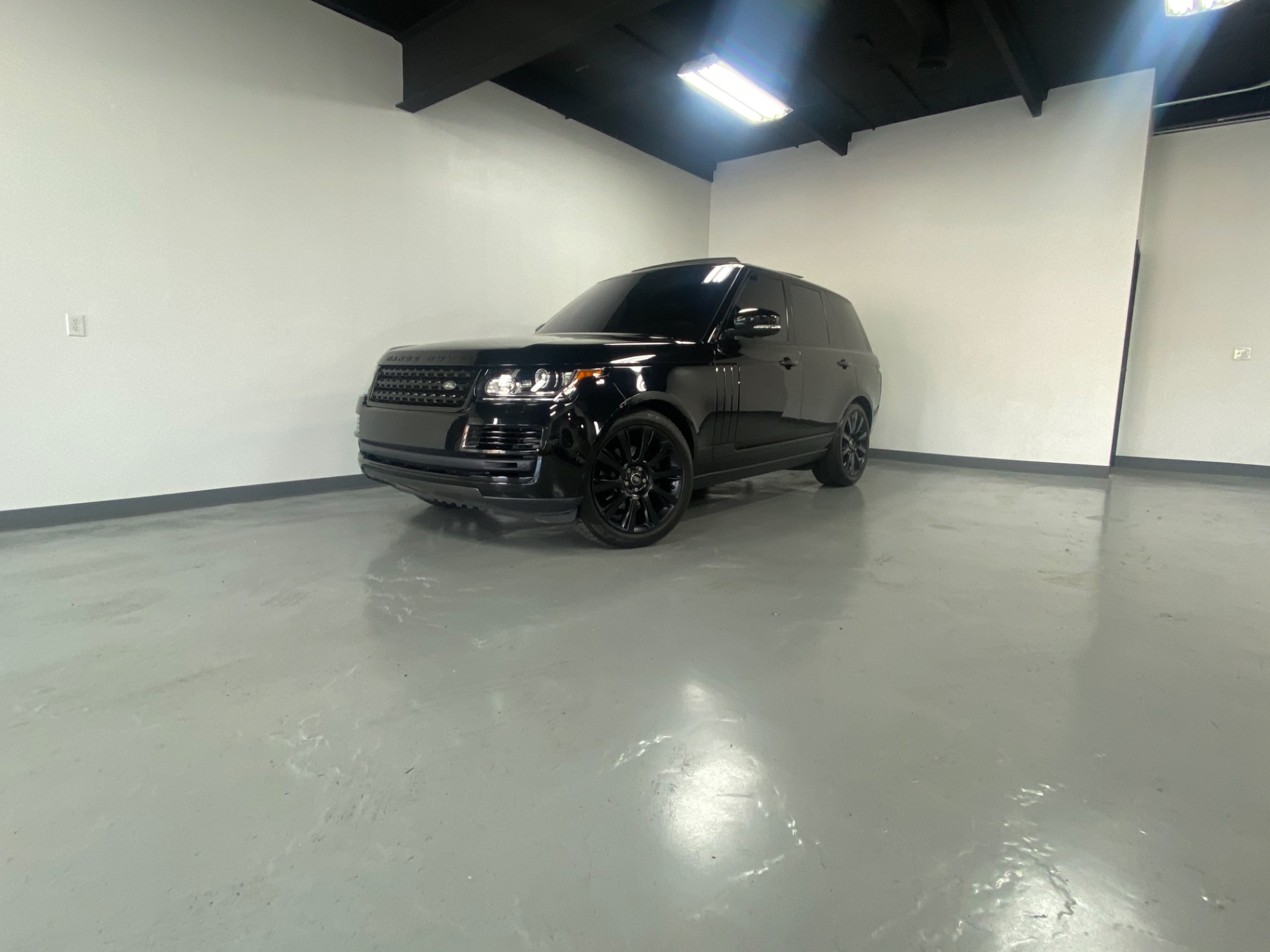 Range Rover 2016 Black Side Used 2016 Santorini Black Metallic Land Rover Range Rover HSE td6 AWD ...