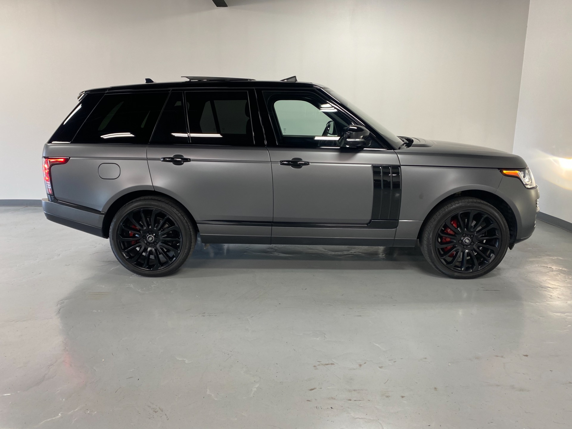 Range Rover Chorus Grey Used 2016 Corris Grey Metallic Land Rover Range Rover limited edition ...