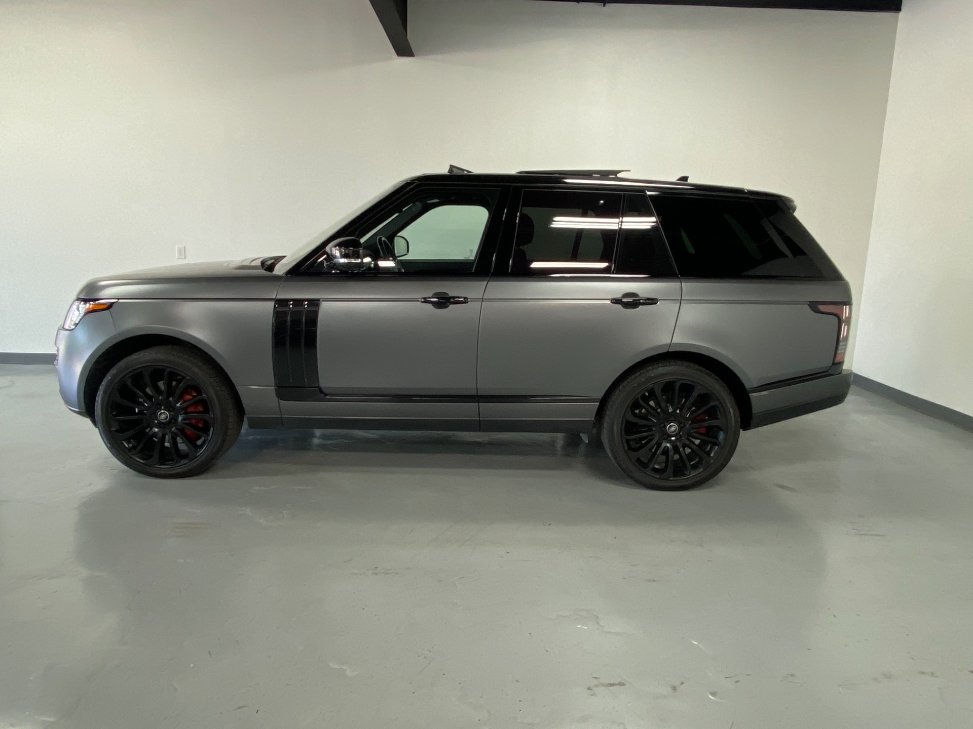 Range Rover Chorus Grey Used 2016 Corris Grey Metallic Land Rover Range Rover limited edition ...