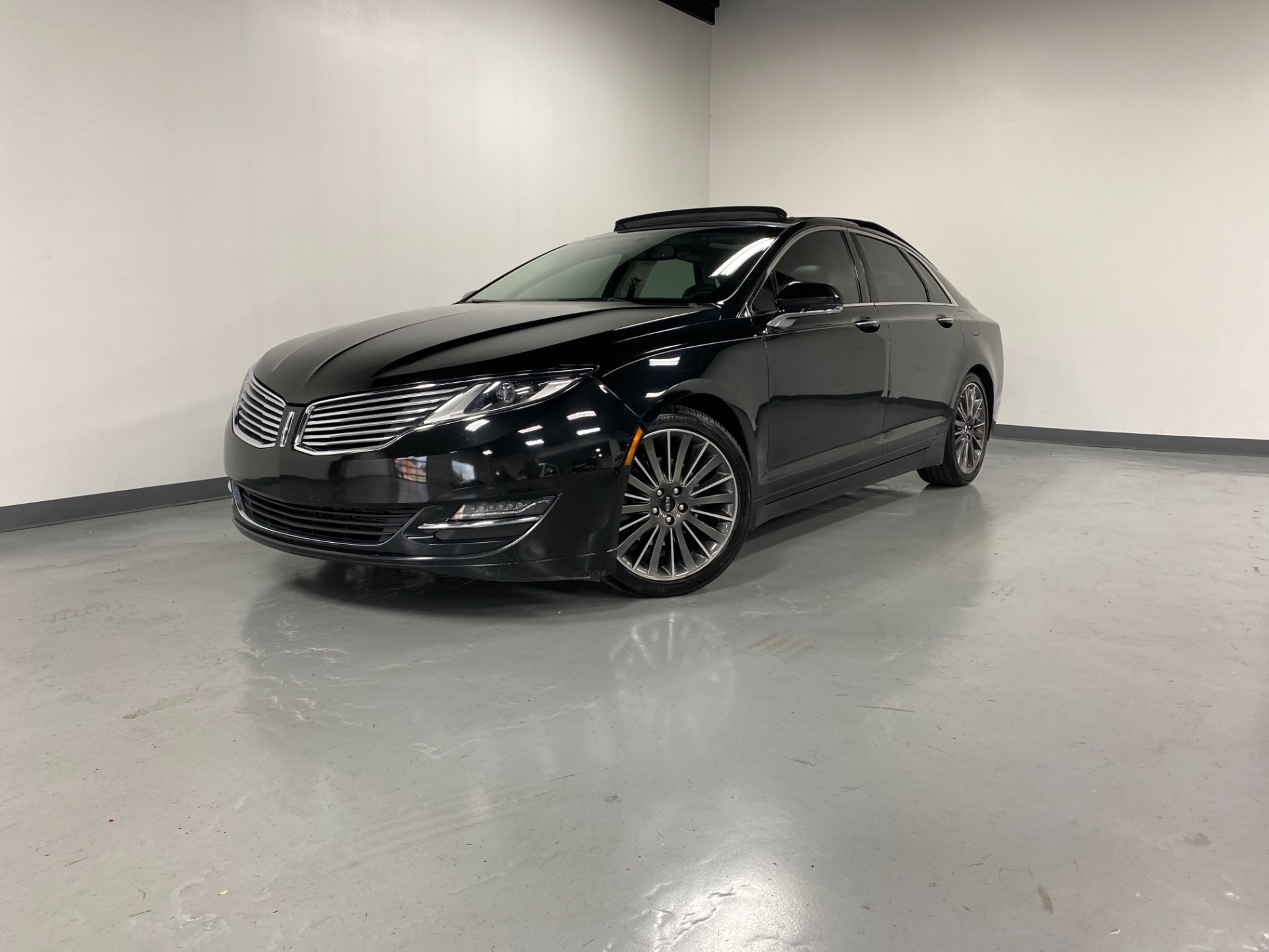Used 2015 Tuxedo Black Metallic Lincoln MKZ For Sale (Sold
