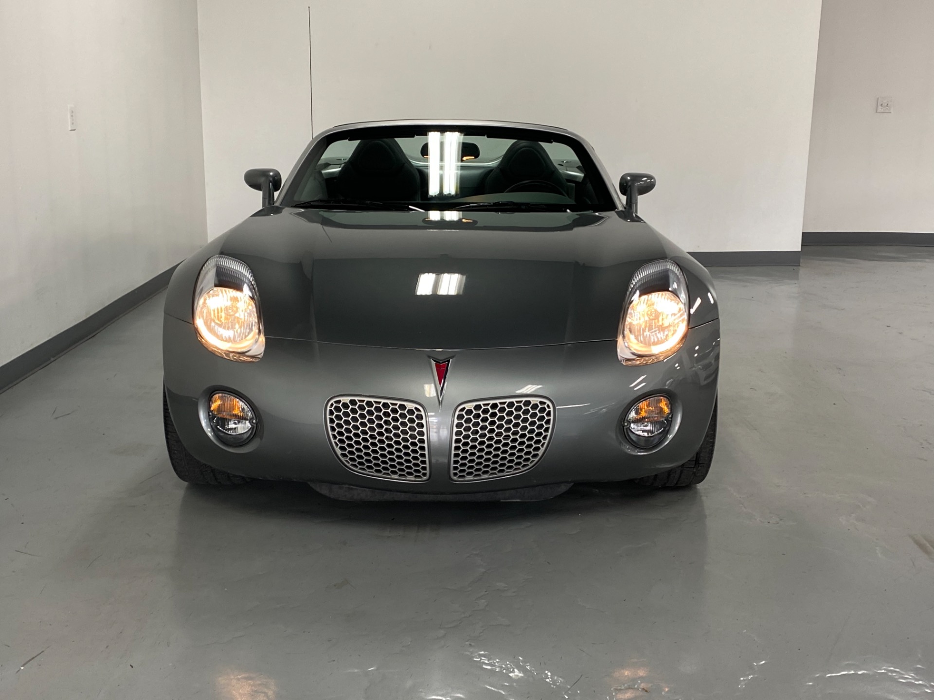 Used 2007 Sly Pontiac Solstice ROADSTER CONVERTIBLE For Sale (Sold 