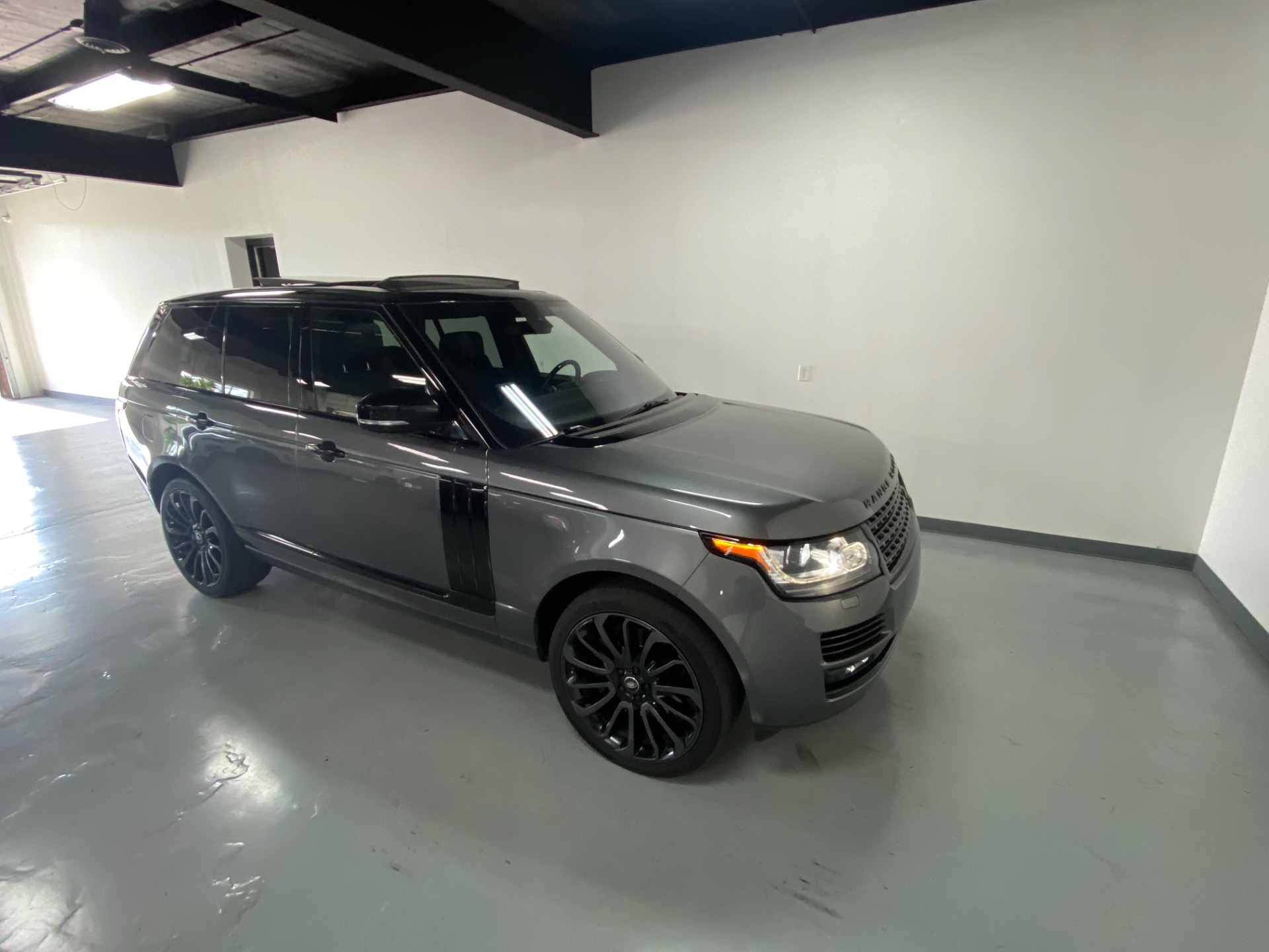 Range Rover Chorus Grey Used 2016 Corris Grey Metallic Land Rover Range Rover V8 SUPERCHARGED ...