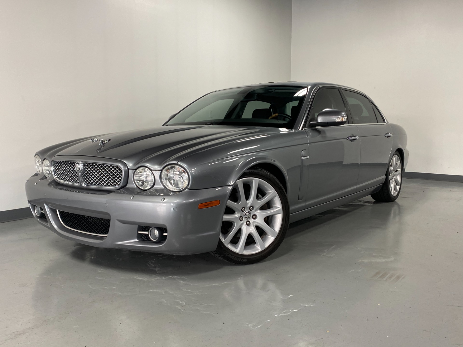 シバーラン Front Ride Height Level Sensor for Jaguar XJ8 2004 2005 2006