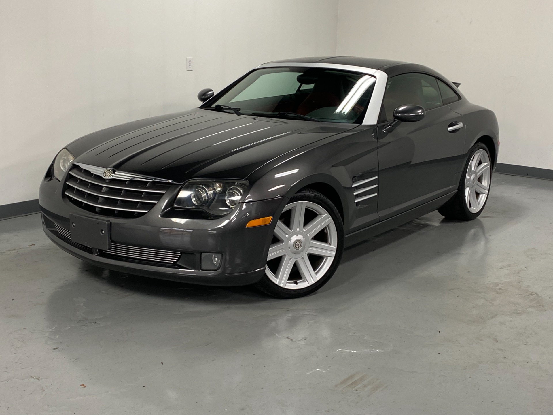 Used 2004 Graphite Metallic Clearcoat Chrysler Crossfire sports